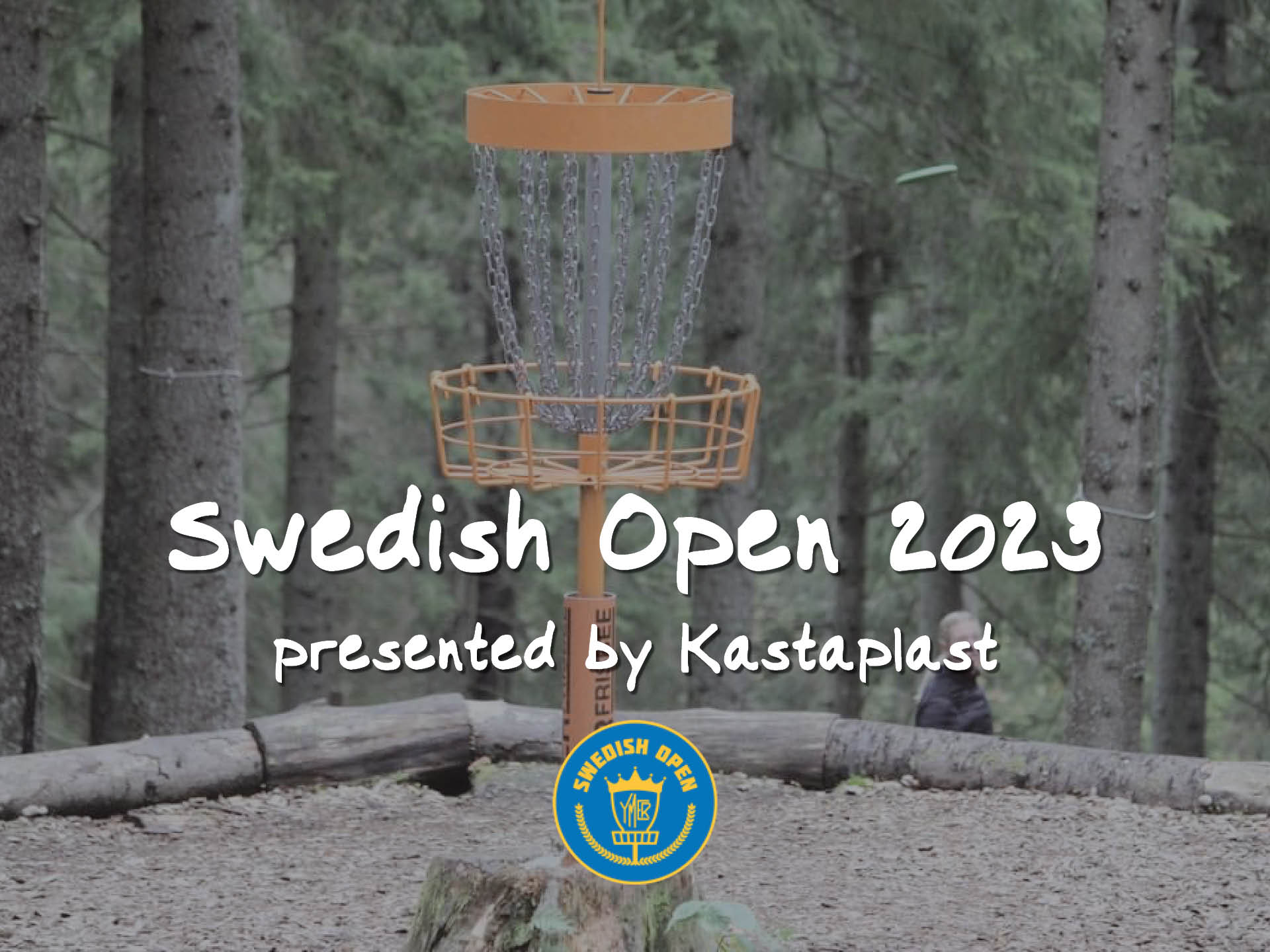 Inför Swedish Open 2023. Korg på "green" på discgolfbanan Ymergården